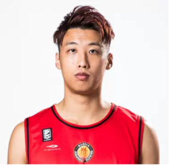 https://img.hxrubber.cn/img/basketball/player/885a6678d5e87d2249b9e99008794278.png