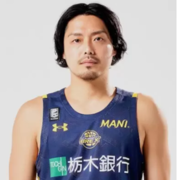 https://img.hxrubber.cn/img/basketball/player/c83b1a623761085bb78364195f86ab5e.png